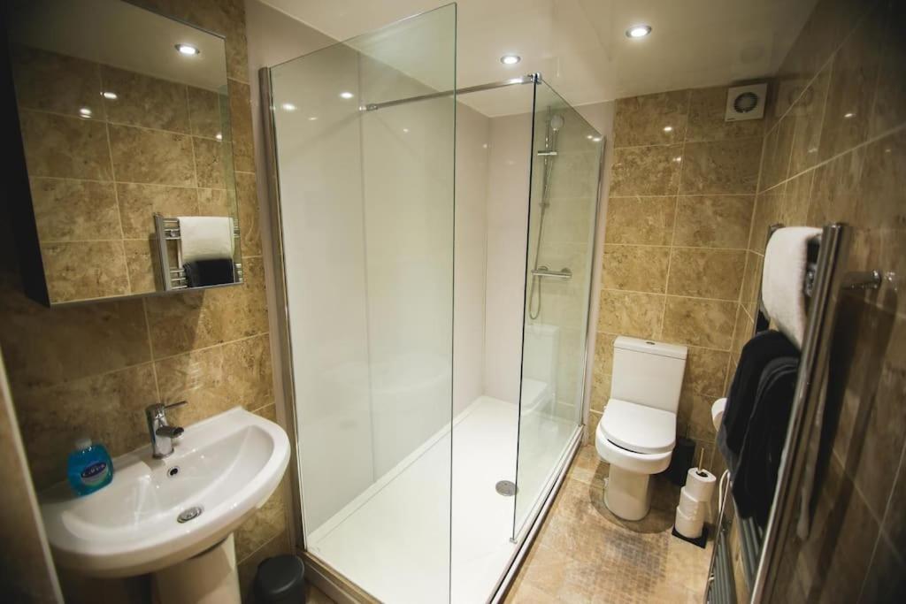Games And Movies Lounge 7 Bed City Centre Apartment Newcastle upon Tyne Eksteriør bilde